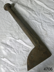 Caulking iron