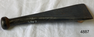 Caulking Tool
