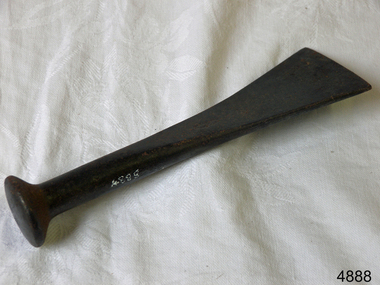 Caulking Tool