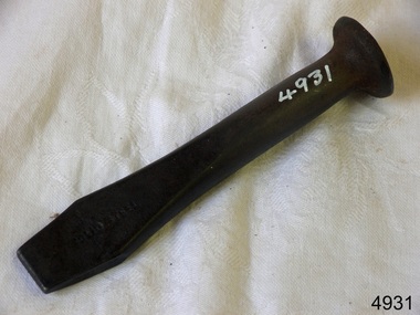 Caulking Tool