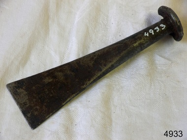 Caulking Tool