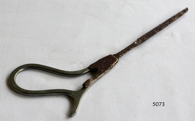 Surgical Instrument