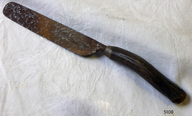 Knife