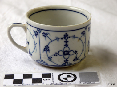 Cup