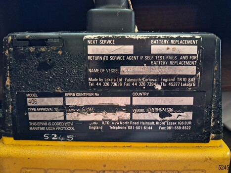 Top reverse side of beacon with black panel for handwritten information
