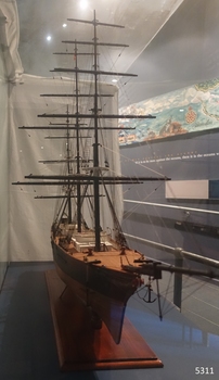 Anchor is hanging in front of the bow