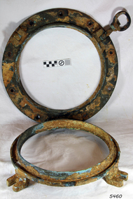 Functional object - Porthole