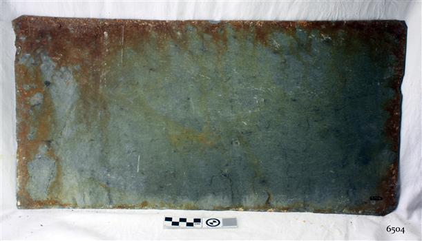 Colours of rectangular slate include blue-grey, brown and blue-green