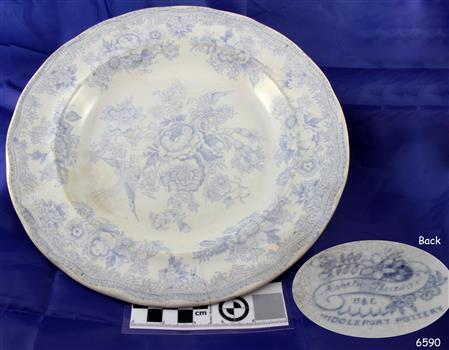 Dinner plate, white ceramic with blue pattern, floral and bird