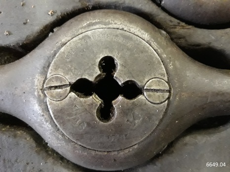 Inscriptions include maker's name and size