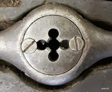 Inscriptions include maker's details and size