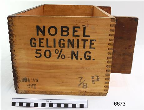 Inscription includes the word GELIGNITE