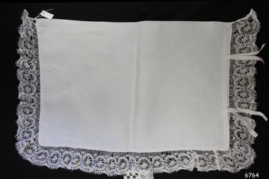 Textile - Pillow Case, Vera and Aurelia Giles, Late 19th to early 20th centuries