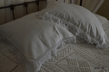 Textile - Pillow Case, Mary Jane Giles (Mrs Harry Giles), Late 19th to Early 20th Century