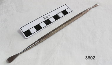 Curette, Late 19th - early 20th century