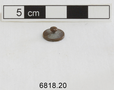 The 1 gram weight used for use by an apothecary. Part of an apothecary set of weights.