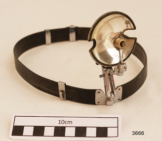 Equipment - Medical Examination Light, early to mid 1900's