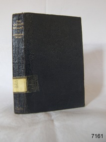Book, The Queens Necklace