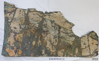 Sheathing's surface is misshapen, has encrustations and corrosion