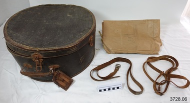 Hat box, early to mid-20th century