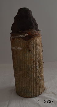 Tip has uneven surface. Base has wear on the columns 