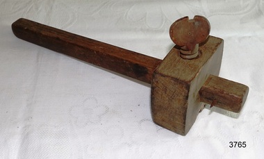 Tool - Gauge, 1930-1955's