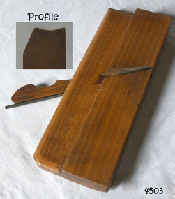 Tool - Moulding wood Plane, 1832-1864 made in London