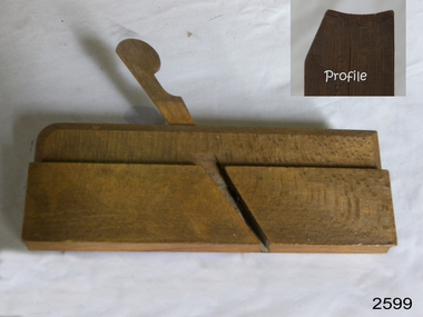 Tool - Moulding wood Plane, Richard Routledge, Mid 19th to early 20th Century