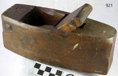 Tool - Wood smoothing plane coffin pattern, Mathieson and Son, Late 19th to early 20th Century