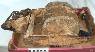 Double-sheeve block with concretion