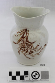 Domestic object - Brush Vase, First half of the 20th century