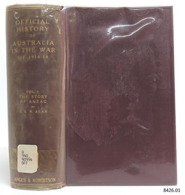 Book, Official History of Australia in the War of 1914-1918 Vol 1