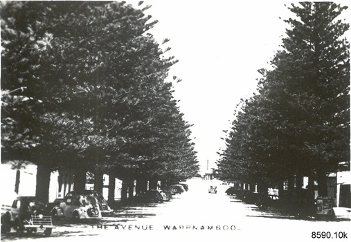 A set of ten black and white photographs of attractions in Warrnambool