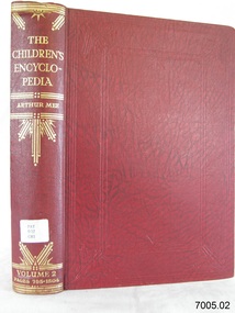 Book - Reference Educational/Encyclopedia, Arthur Mee, The Childrens Encyclopedia Vol 2, 1956–1960