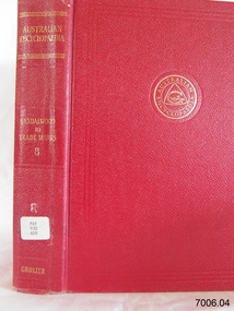 Book - Reference Encyclopedia, Alexander Hugh "Alec" Chisholm, The Australian Encyclopedia Vol 8 Sandalwood to Trade Marks (Set 1), 1962