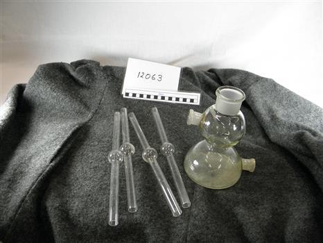 glass laboratory equipment