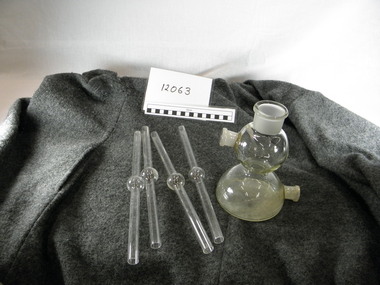 glass laboratory equipment