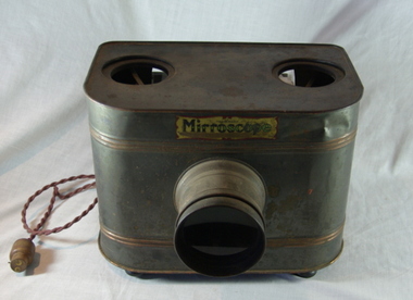 A metal box with a lens, called a mirroscope