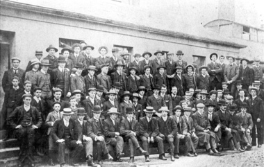 A group of student of the Ballarat School of Mines