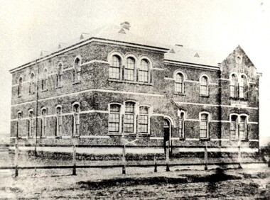 Double storey bricj school