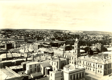Photograph, William Holstead (thought to be), Ballarat from the Ballarat Town Hall Tower, c1940, 1935 - 1945
