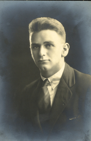 Photograph - Black and White, Vernon Holt, 1910s-1920s