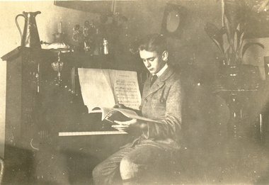 Photograph - Black and White, Frank Wright, Vernon Holt in the Drawing Room, 23/5/22