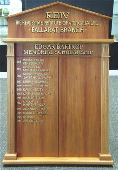 timber honour board