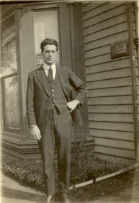 Photograph - Black and White, Vernon Holt, Frank Wright, 1921, 23/7/1921