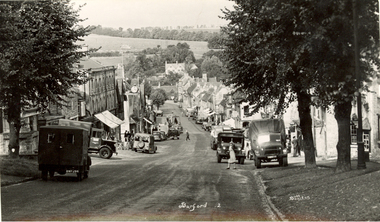 Postcards - black and white, Butt Bourton, Burford
