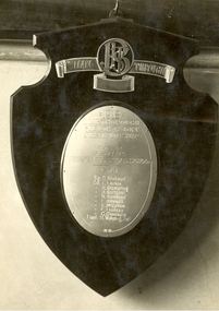 Photograph - Black and White, Ballarat Junior Trophy for the Senior Cadet Championships, 1918, c1918