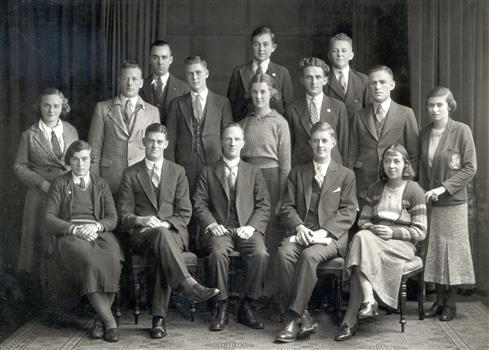 A group of students at the Ballarat School of Mines.