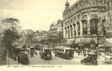 Postcard - black and white, Paris - Le Boulevard Bonne-Nouvelle, c1910