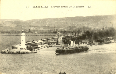 Postcard - black and white, Courrier Sortant de la Joliette, Marseille